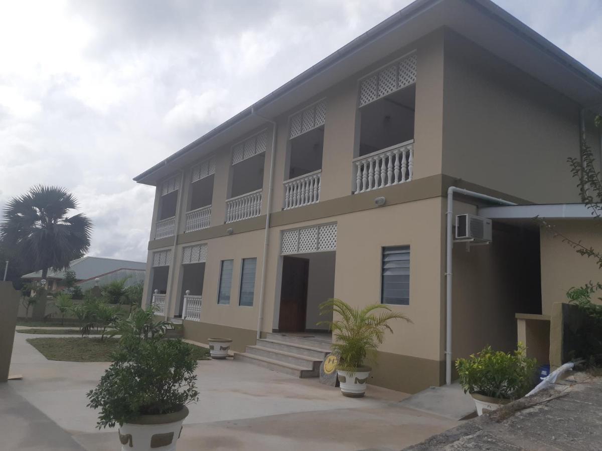 La Residence D'Almee Guesthouse 贝圣安那 外观 照片