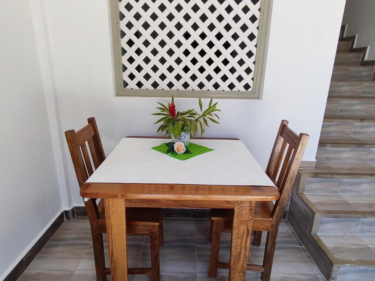 La Residence D'Almee Guesthouse 贝圣安那 外观 照片