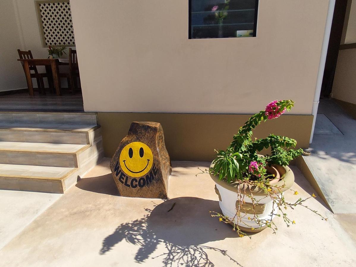 La Residence D'Almee Guesthouse 贝圣安那 外观 照片