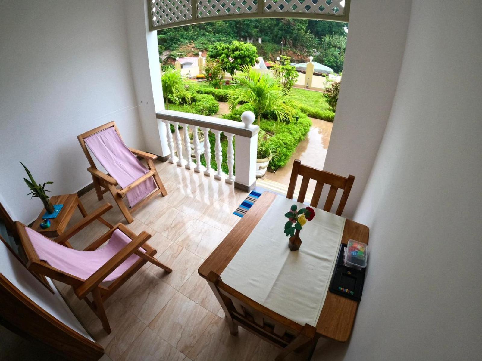 La Residence D'Almee Guesthouse 贝圣安那 外观 照片