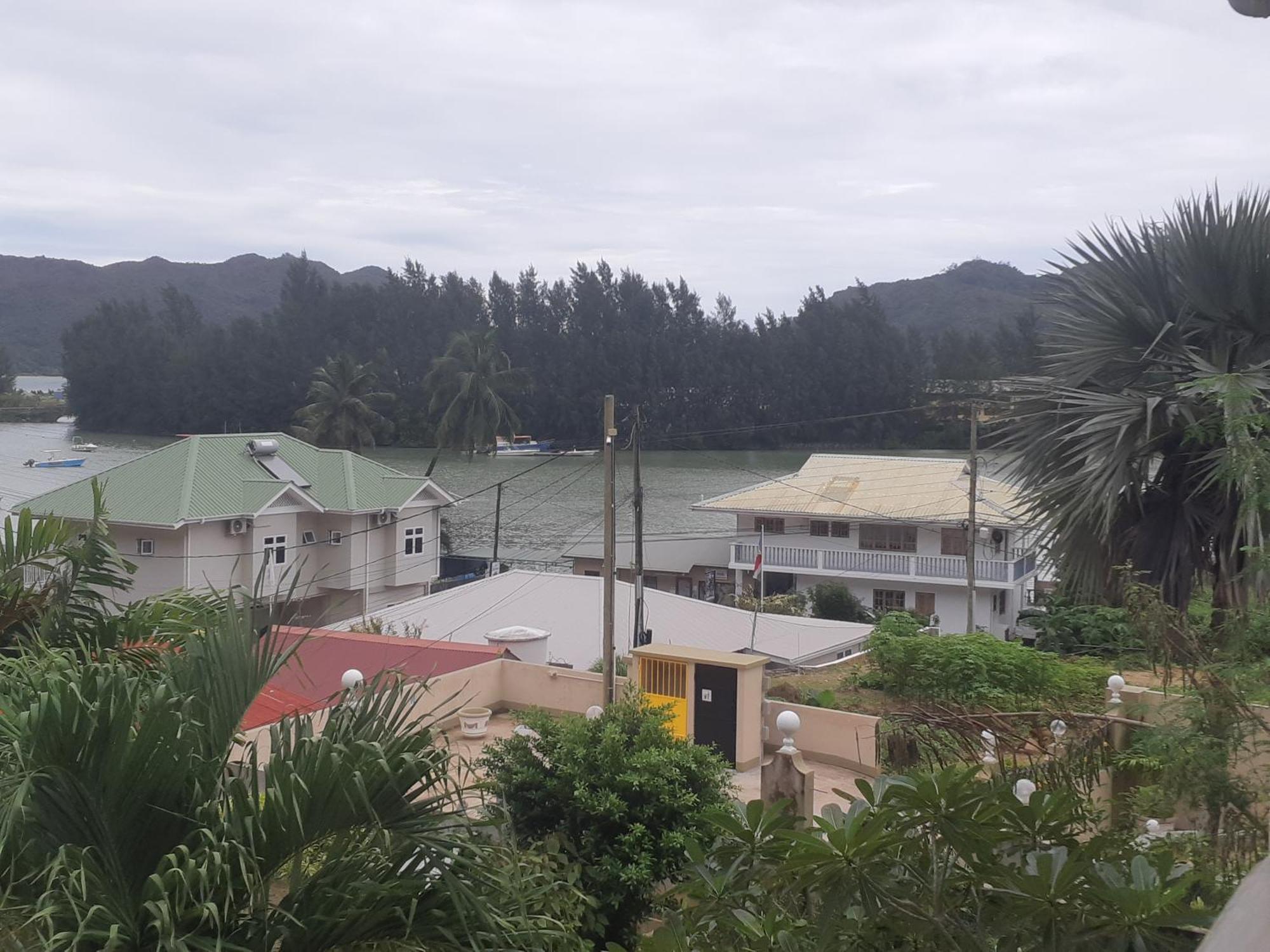 La Residence D'Almee Guesthouse 贝圣安那 外观 照片